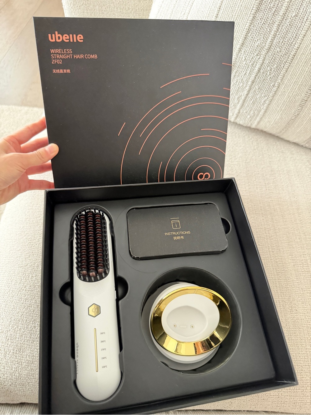 brand new Ubelle Wireless Straight Hair Comb - White & Gold